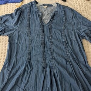 Blue V-Neck Tunic Top